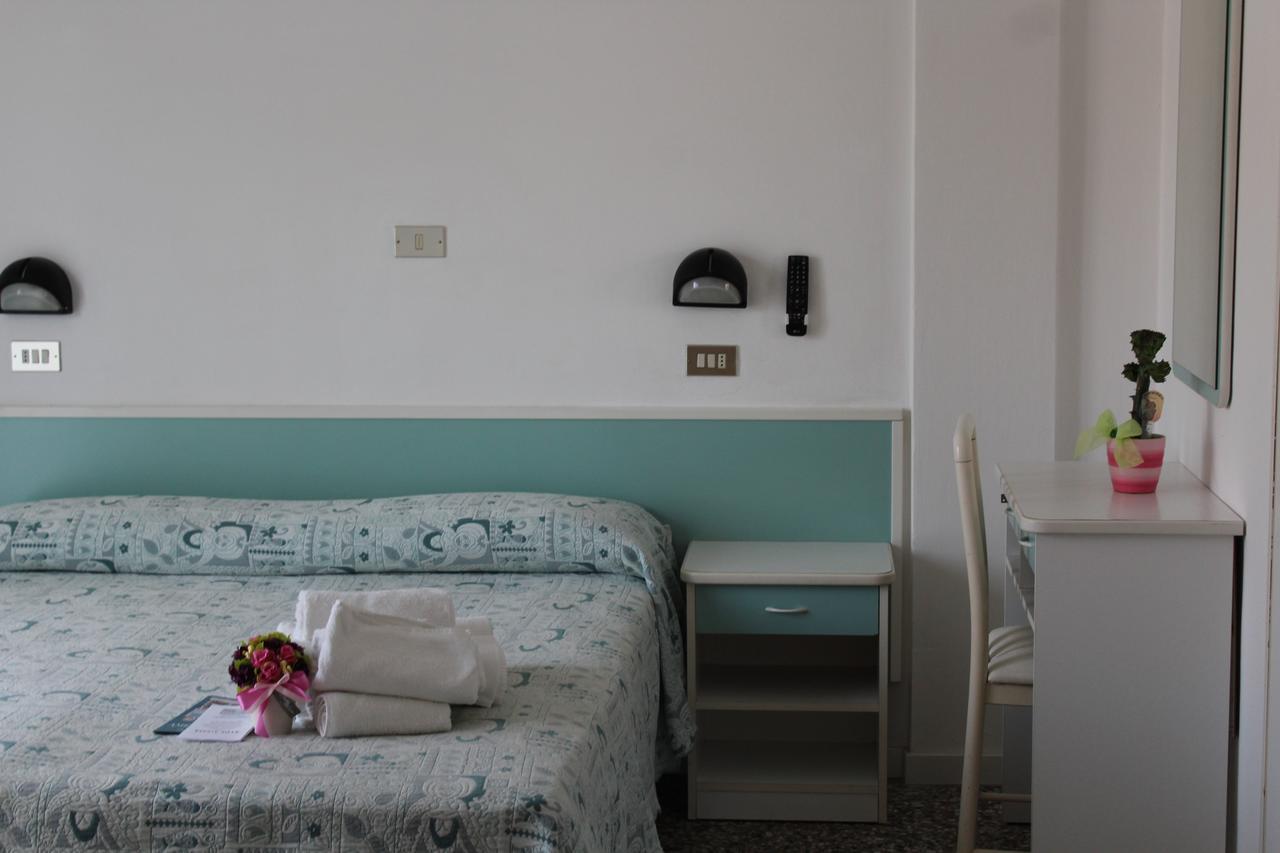 Hotel American Bellaria – Igea Marina Szoba fotó