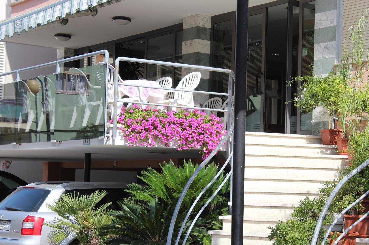 Hotel American Bellaria – Igea Marina Kültér fotó