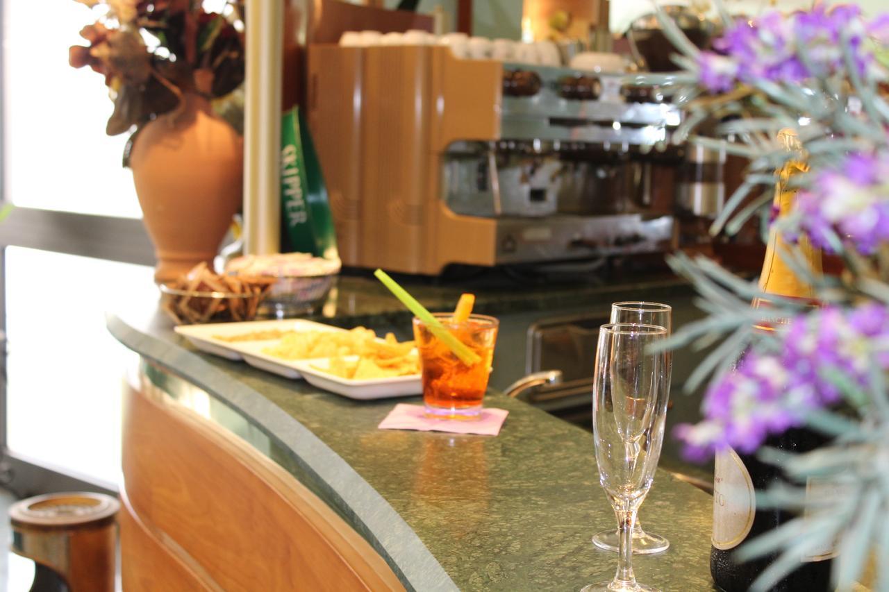 Hotel American Bellaria – Igea Marina Kültér fotó